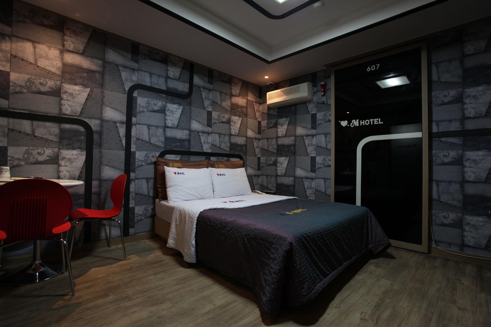 M Motel Songtan Пхьонтхек Екстер'єр фото