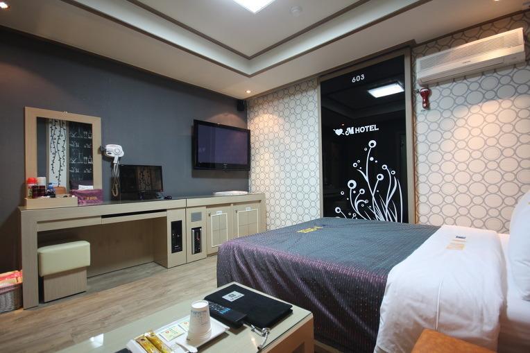M Motel Songtan Пхьонтхек Номер фото